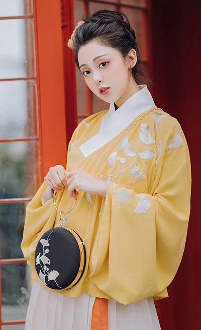 4 Sets of Rare Colorways Hanfu Styles-12