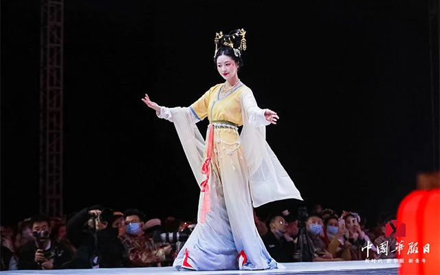 Live photos of Chinese National Costume Day on December 5-57