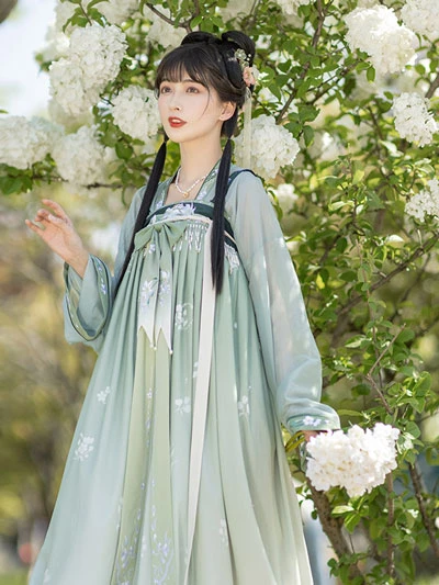 10 Gorgeous Green Hanfu Set for Summer-27