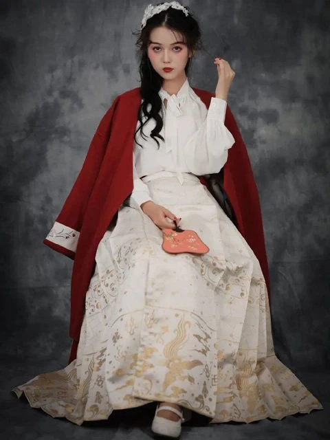 The 4 Most Han Clothing Shoes worn by Hanfu Girls-3