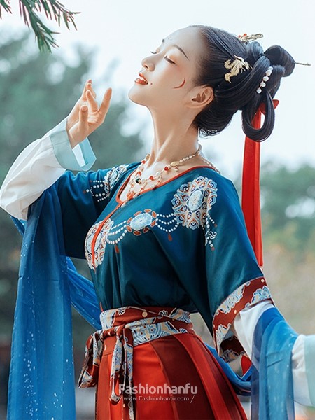 Hanfu Collocation – 6 Practical Methods Of Pibo(披帛)