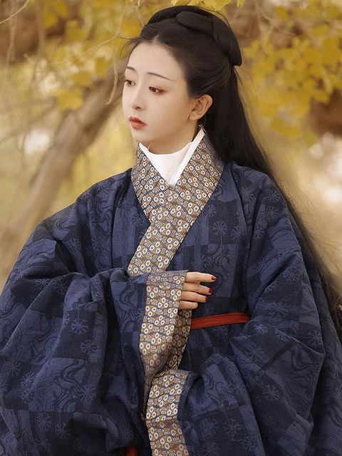 4 Restored Hanfu Styles Take You to the Extreme Aesthetics of the Ancients-5