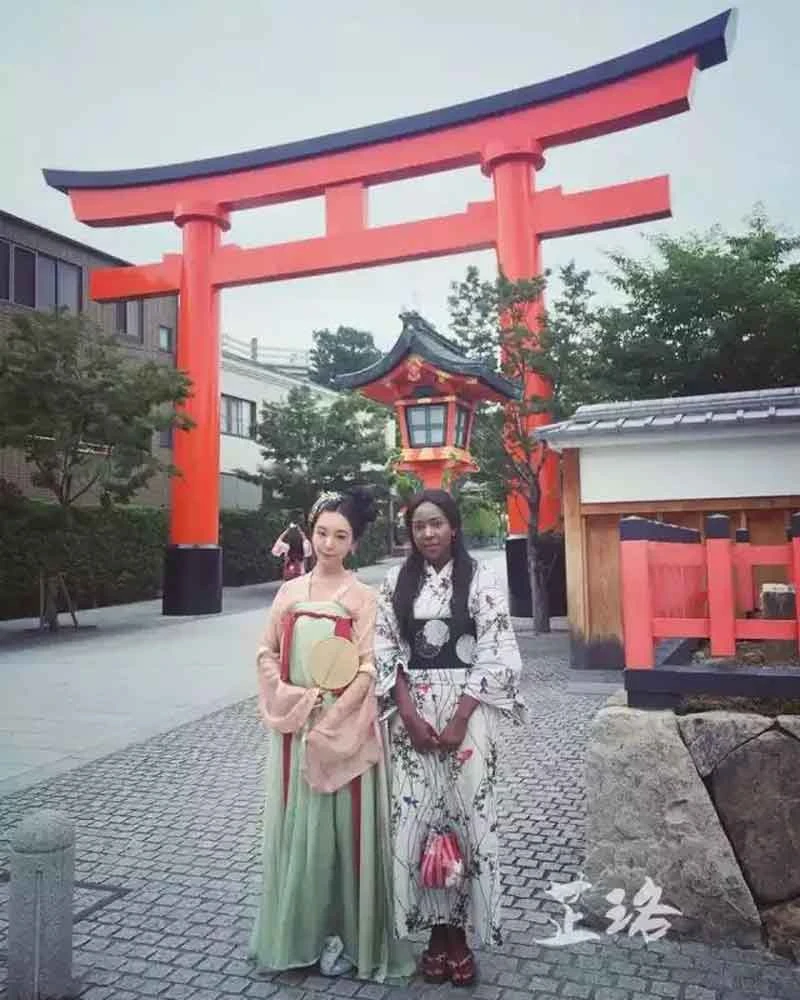 Wearing as an angel: Chinese Hanfu in Japan-7