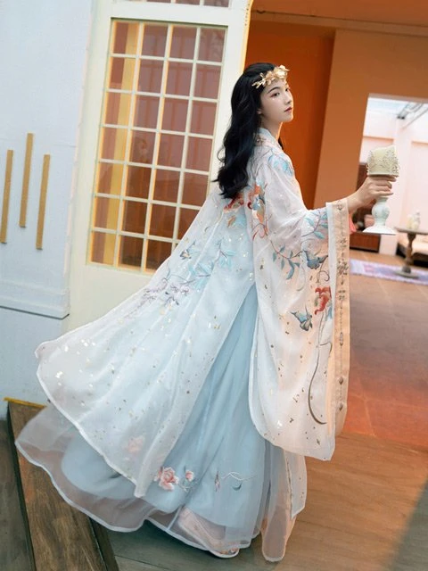 How Beautiful is Blue Hanfu in Traditional Chinese Hanfu?-26