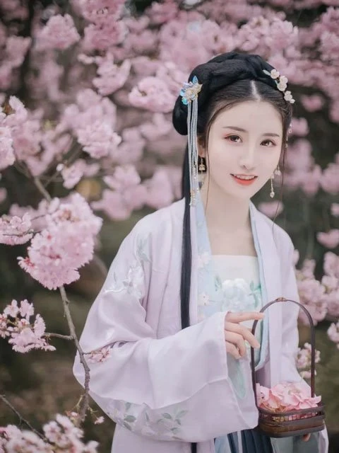 3 Basic Elements of Classical Hanfu Makeup-21