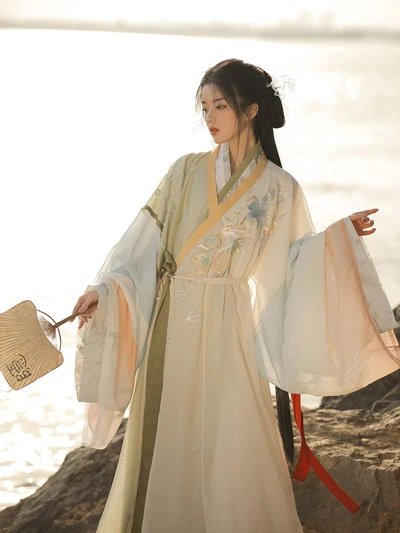 10 Latest Sets of Sweet Chinese Hanfu for Lovers-35