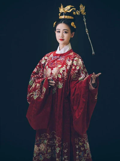 Chinese Formal Dress: Gorgeous Style Hanfu for Female-5