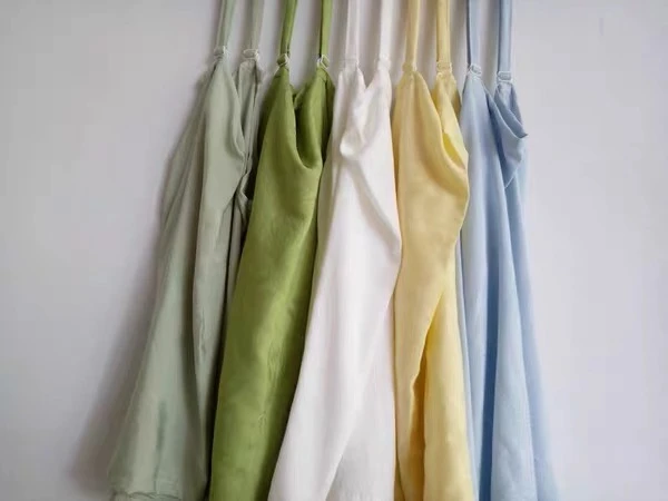 How to Fold and Store Hanfu Clothing-7