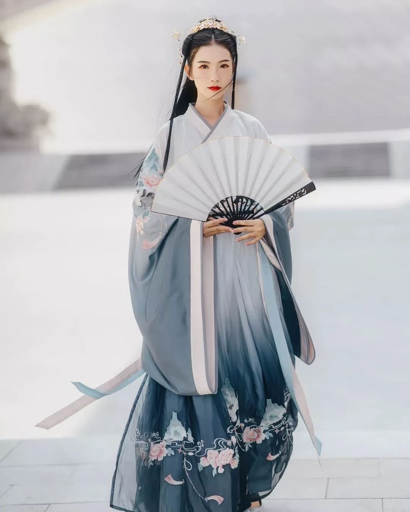 4 of The Best Parent & Child Hanfu Costume Ideas-7