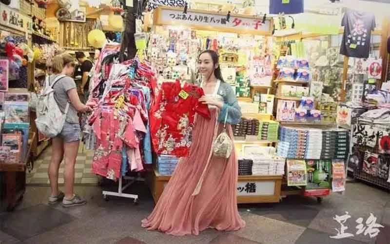 Wearing as an angel: Chinese Hanfu in Japan-4