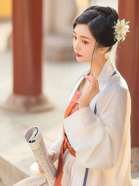 History of Traditional Chinese Hair Accessories