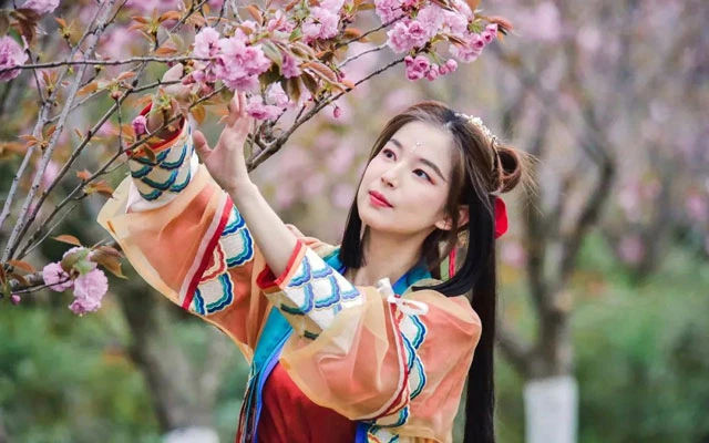 Sichuan's 2nd Hanfu Flower Festival will be opened on March 18-7