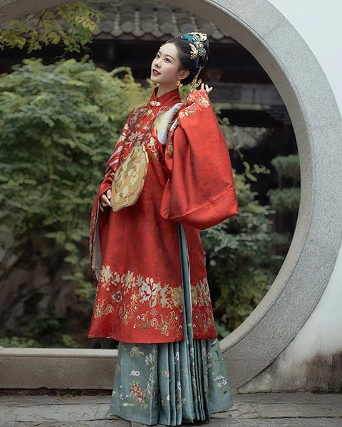 A Brief History of Traditional Chinese Skirts-5