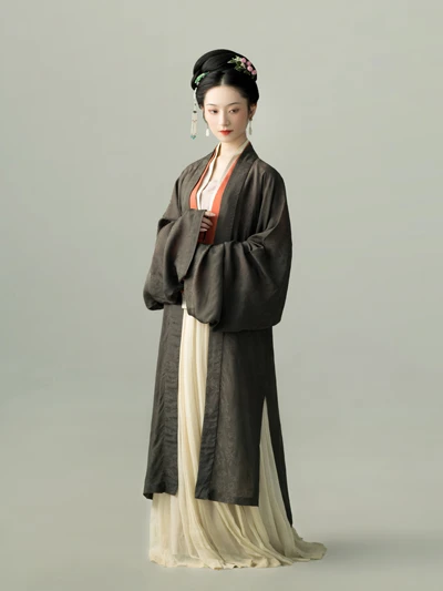 Rediscovering the Beauty of Song Dynasty Hanfu Matching-7