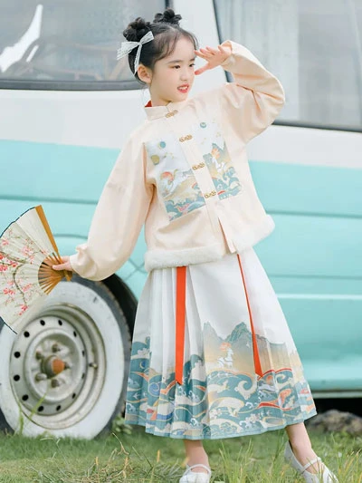 The Most Iconic Hanfu Outfits to Wear for Chinese New Year-16