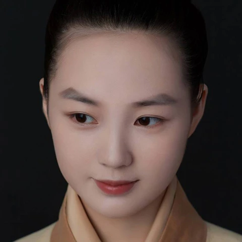 History and Features of Traditional Han Dynasty Makeup Look-10