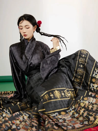 The Most Iconic Hanfu Outfits to Wear for Chinese New Year-3