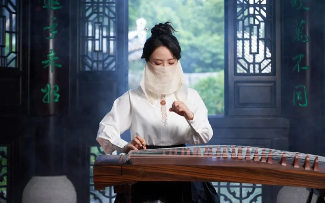 Uncovering the Oriental Beauty through the Lives of Three Inspiring Chinese Women-2