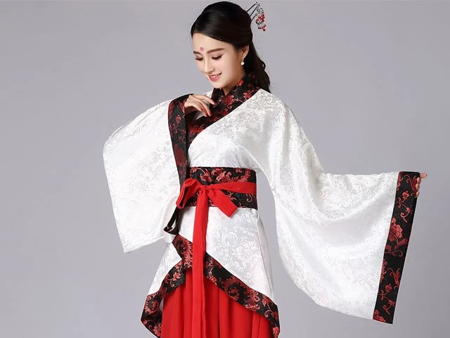 4 Most Popular Styles of Chinese Long Dress-2