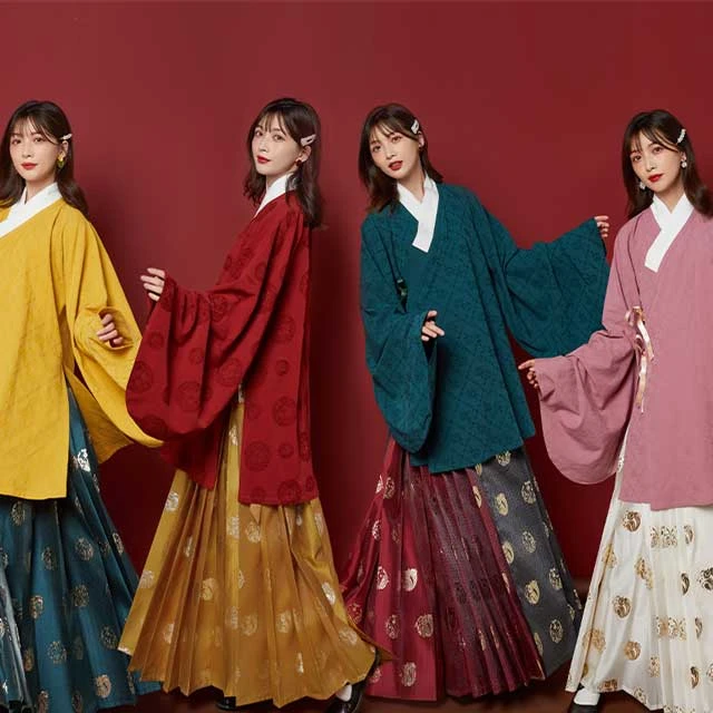 Chinese Fashion - Wear Hanfu with Auspicious Patterns-3