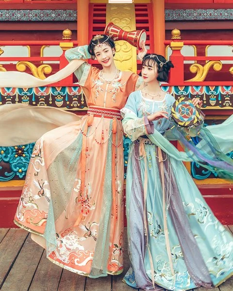 How to Choose a Slim Hanfu?