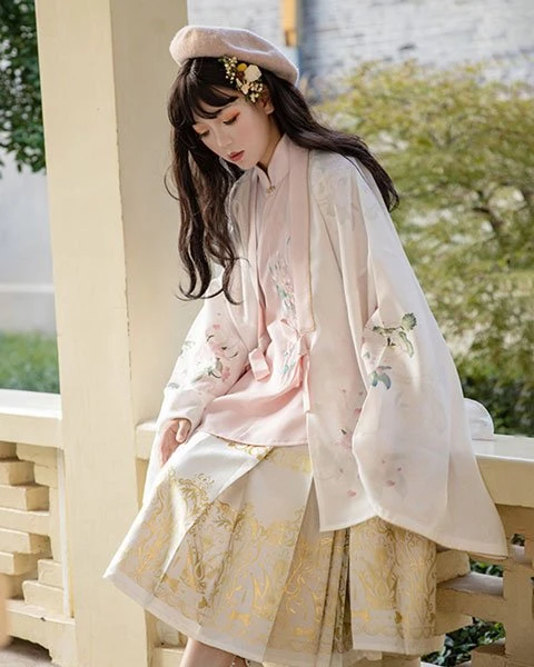 How to Choose Modern Hanfu Style for a Date?-6