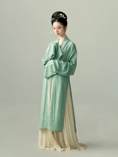 Rediscovering the Beauty of Song Dynasty Hanfu Matching-3