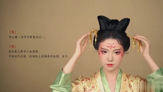 Recreating Historical Hanfu Makeup - Bloger Xiao Zhuang-10