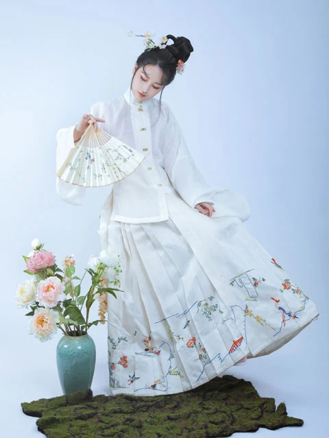 Chinese Long Skirt Fashion Through the Centuries - Hua Niao Qun-1