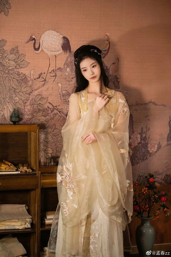 How to Wear Hanfu When It's Hot-12