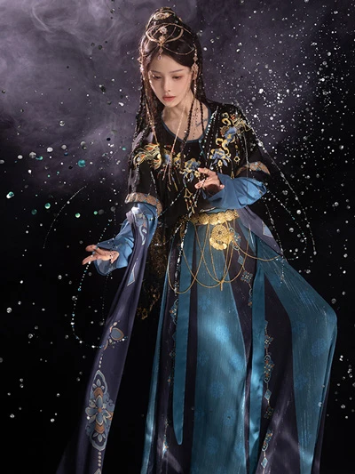 A Closer Look: Dunhuang Costume vs. Hanfu - How They Differ-19