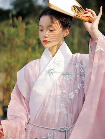 10 Latest Sets of Sweet Chinese Hanfu for Lovers-18