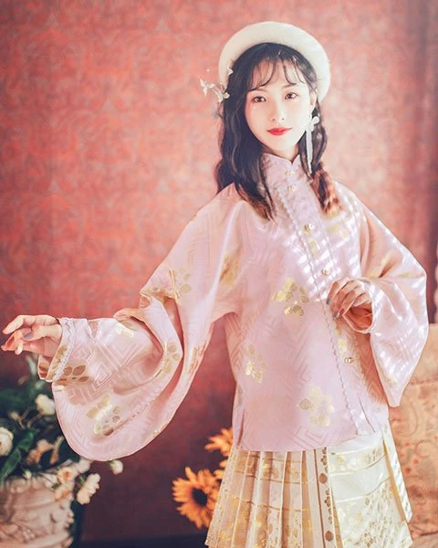 What to Wear: 3 New Types of Chinese Hanfu Style-2