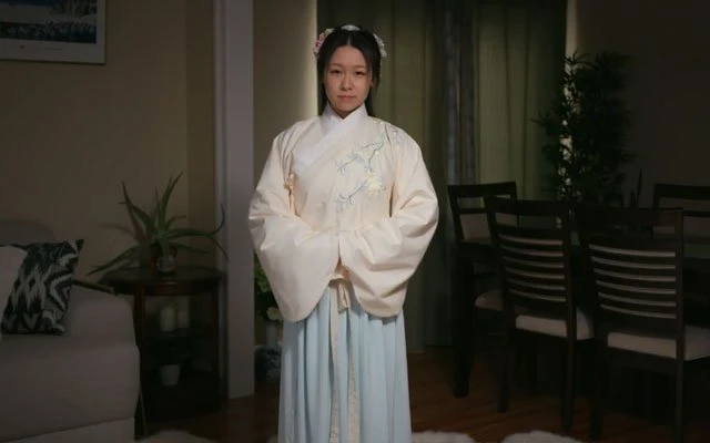 How to Wear Hanfu (7): Ming Dynasty Jiaoling Aoqun-18