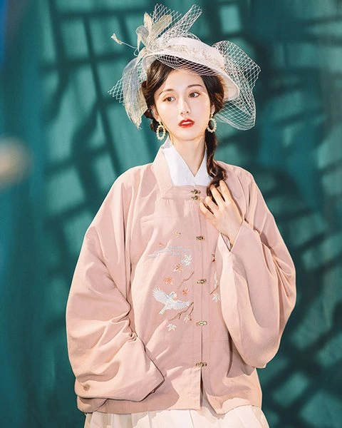 Chinese Girl Costume - Get your Hanfu Highlight Moment-5