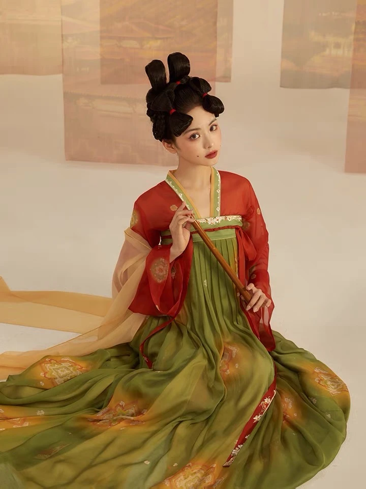 How to Keep Chest-High Hanfu from Falling-2