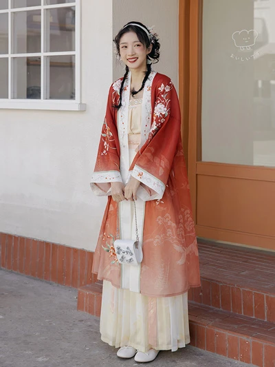 18 Latest Spring Chinese Outfits for Women 2022-24