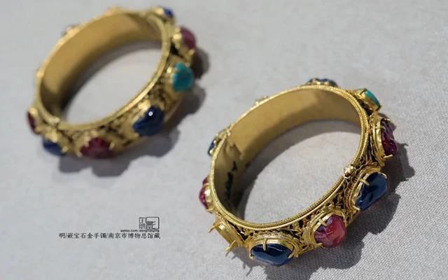 Luxury Aesthetics of Ancient Chinese Gold Jewelry-24