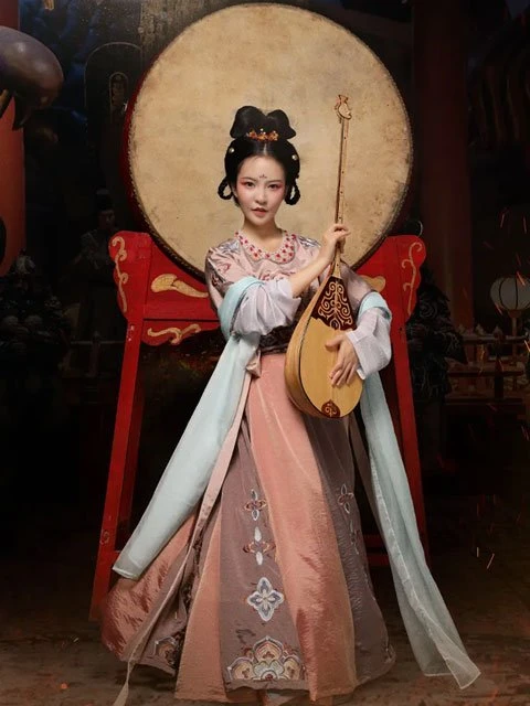 Will You Like the Combination of Hanfu & Cartoon / TV series?-11