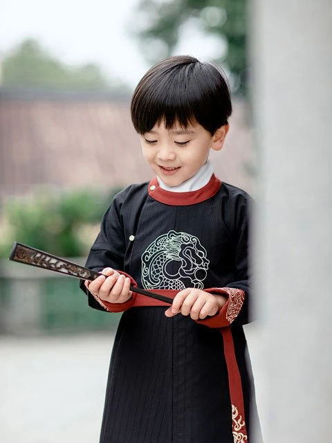 How to Choose One Genuine Chinese Costumes for Children?-6