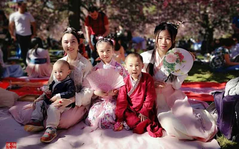 A Hanfu Festival in France-14