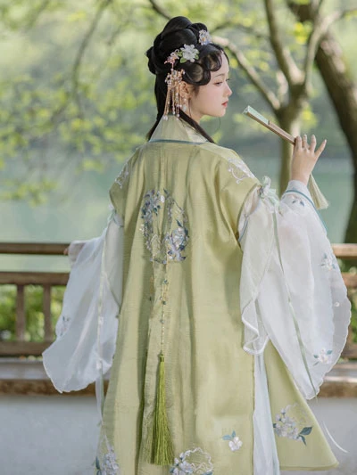 10 Latest Sets of Sweet Chinese Hanfu for Lovers-30