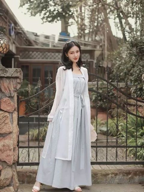 4 Beauty Chinese Girl Costume for Beginners | Song Style Hanfu-1