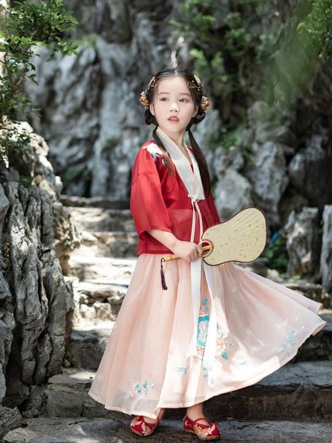 How to Choose One Genuine Chinese Costumes for Children?-17