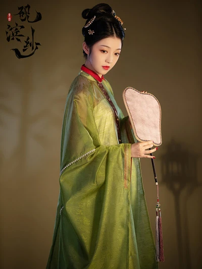 10 Gorgeous Green Hanfu Set for Summer-25