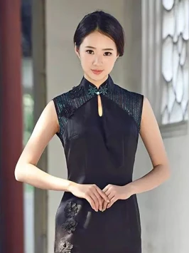 The Art of Cheongsam Collar: An Exploration of the Different Styles and Their Feature-18