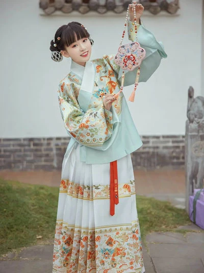 5 Kind of Beauty Traditional Chinese Clothing for Female-31