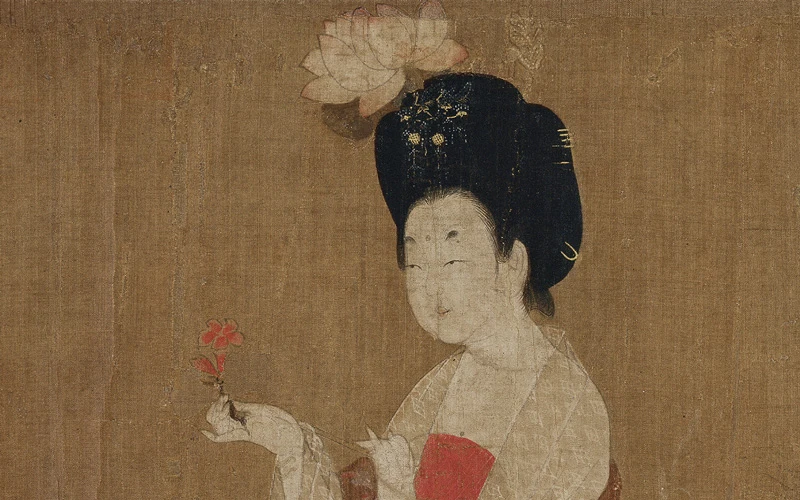 Unveiling Tang Dynasty Fashion Through Court Ladies Adorning Their Hair with Flowers-9