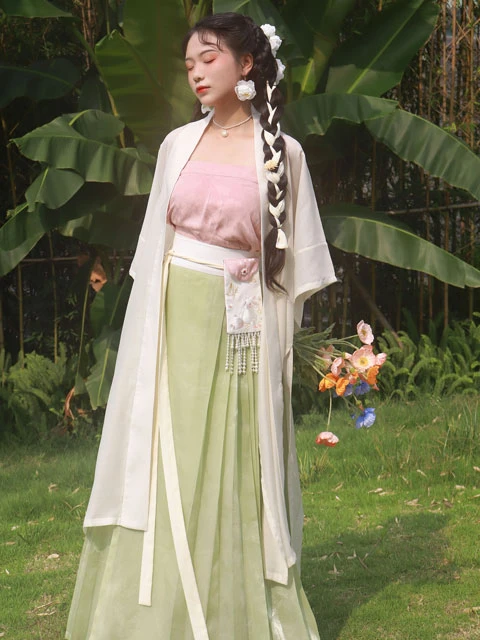 7 Sets of Summer Hanfu to Make You Unique-21