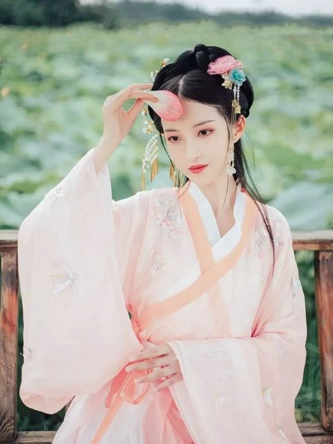 3 Basic Elements of Classical Hanfu Makeup-24